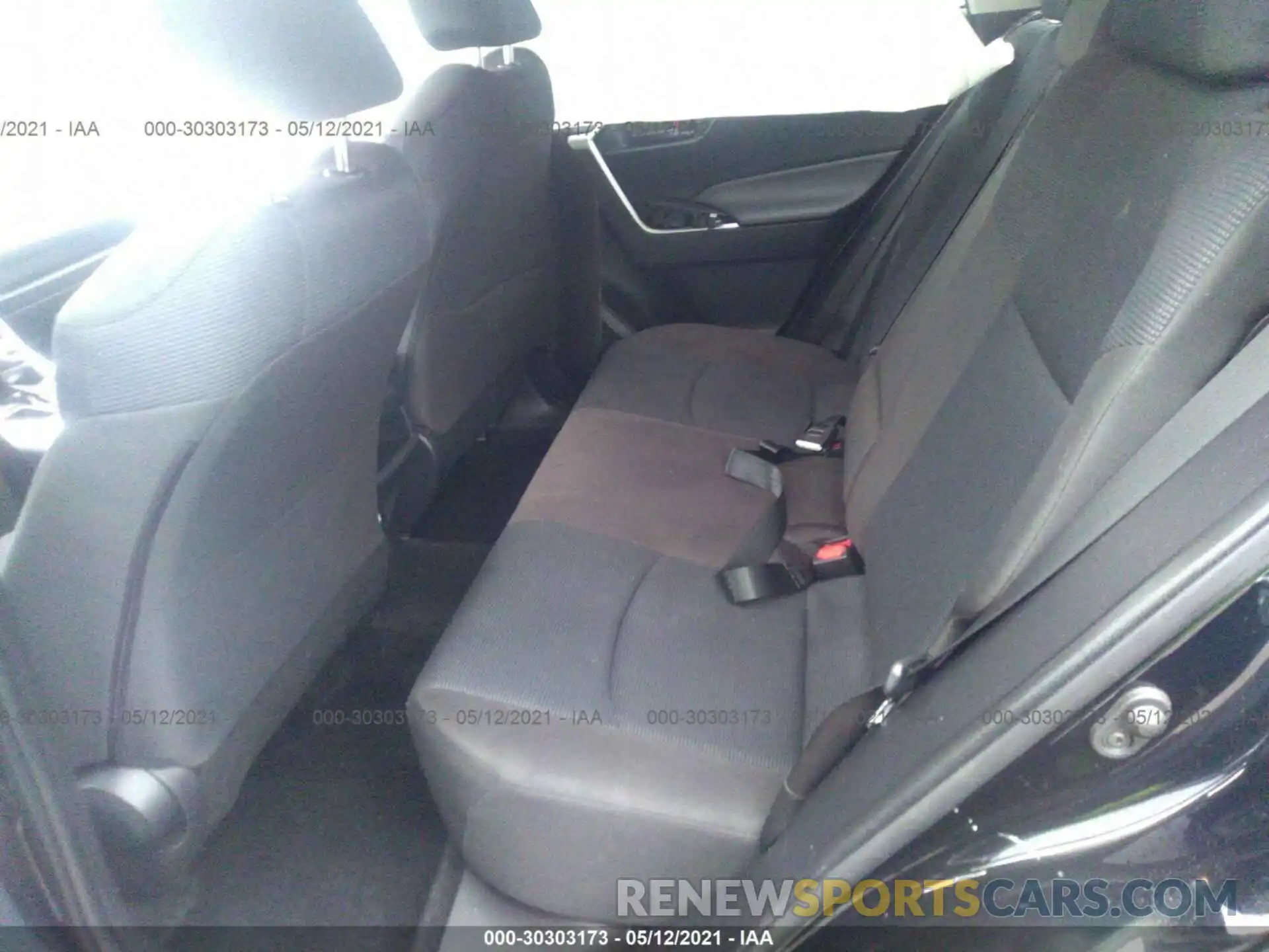 8 Photograph of a damaged car JTMK1RFVXKD039297 TOYOTA RAV4 2019