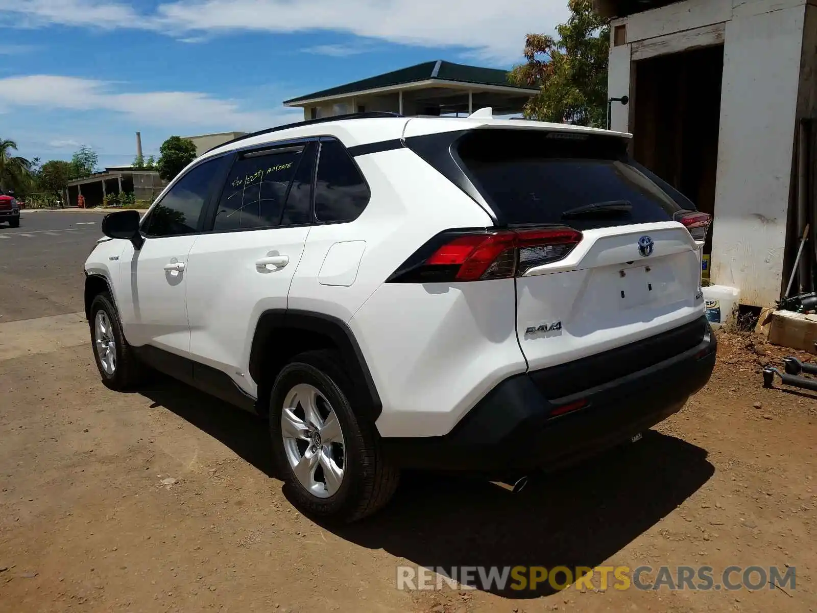 3 Фотография поврежденного автомобиля JTMLWRFV0KD003978 TOYOTA RAV4 2019