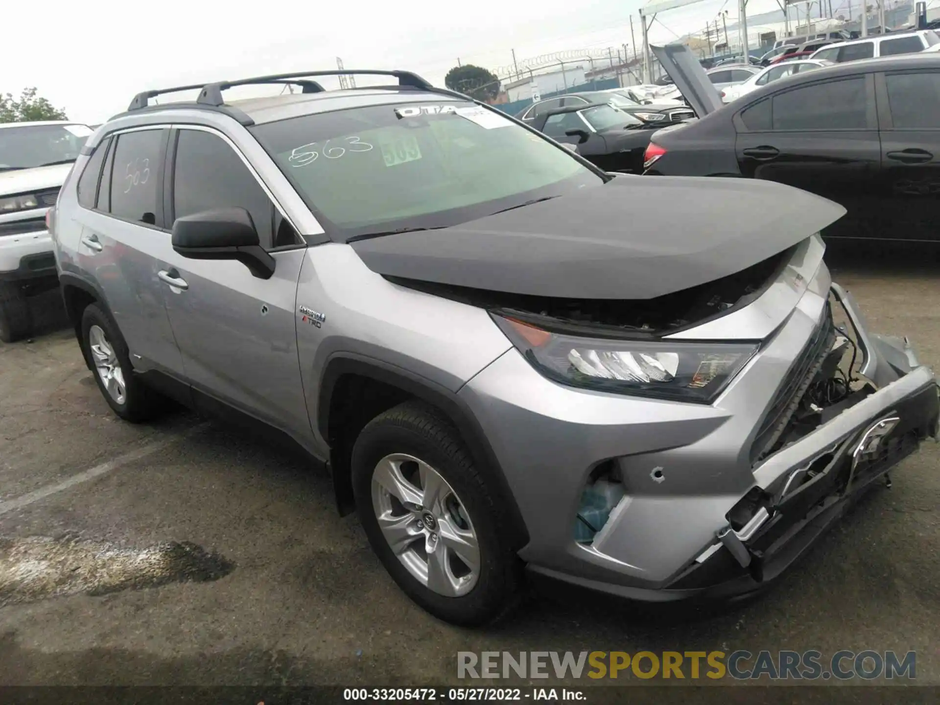 1 Photograph of a damaged car JTMLWRFV0KJ019163 TOYOTA RAV4 2019