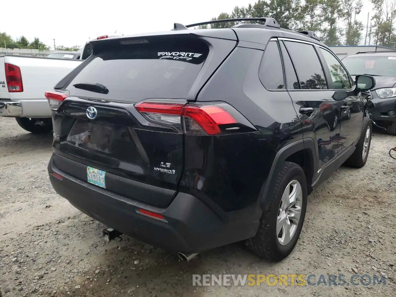 4 Photograph of a damaged car JTMLWRFV1KD010714 TOYOTA RAV4 2019