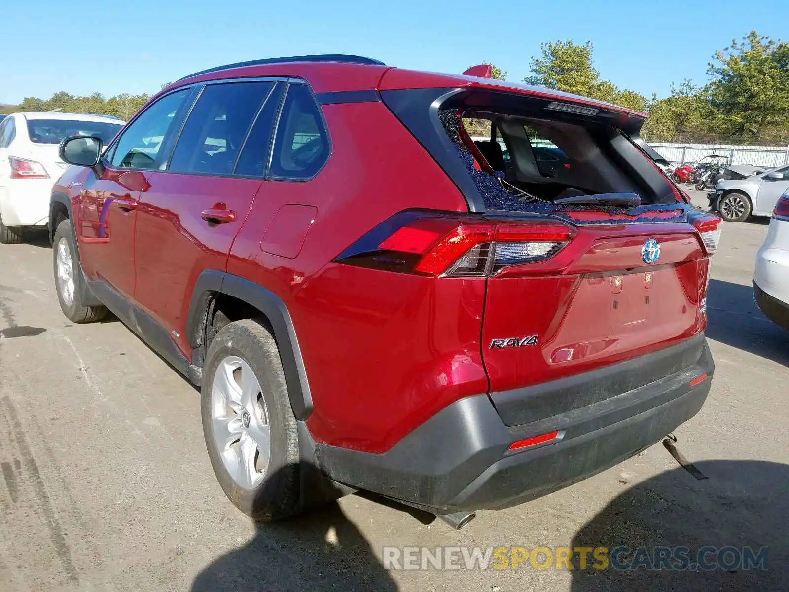 3 Photograph of a damaged car JTMLWRFV2KD005165 TOYOTA RAV4 2019