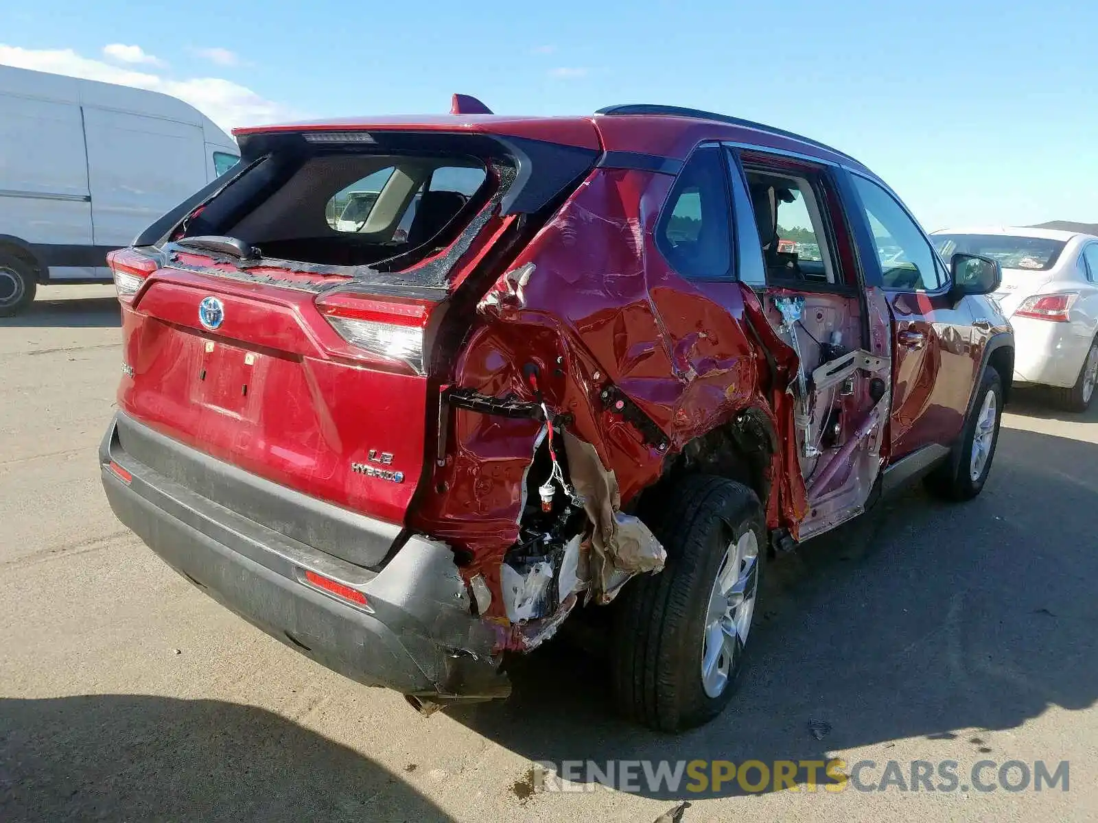 4 Photograph of a damaged car JTMLWRFV2KD005165 TOYOTA RAV4 2019