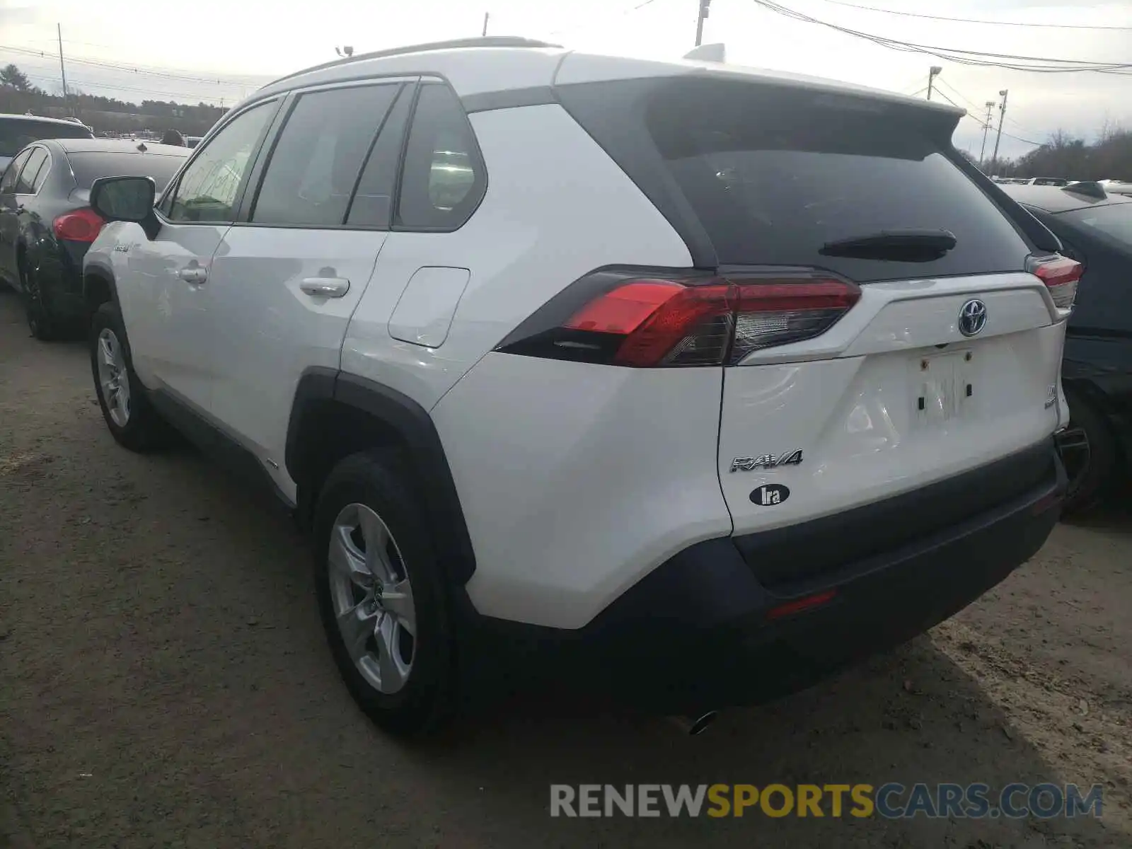 3 Фотография поврежденного автомобиля JTMLWRFV2KD012326 TOYOTA RAV4 2019