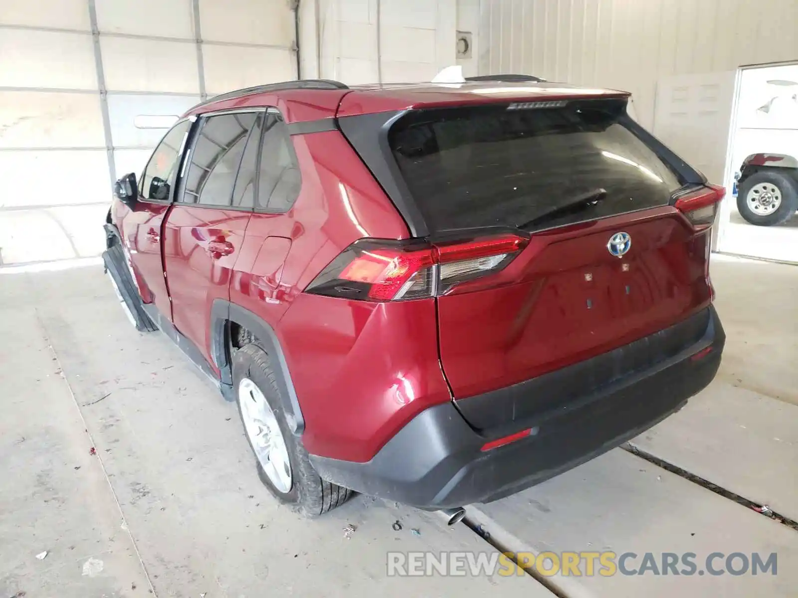 3 Photograph of a damaged car JTMLWRFV2KD035394 TOYOTA RAV4 2019