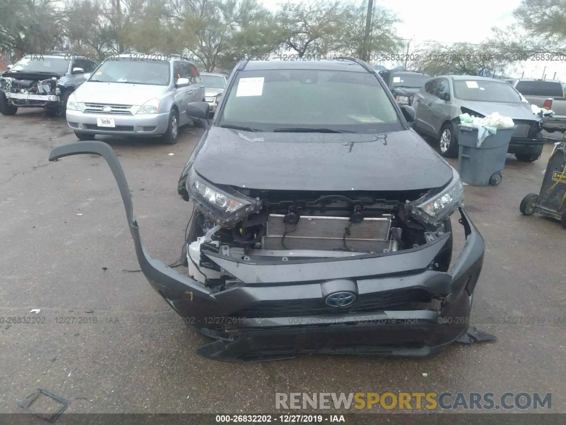 6 Photograph of a damaged car JTMLWRFV2KD502569 TOYOTA RAV4 2019