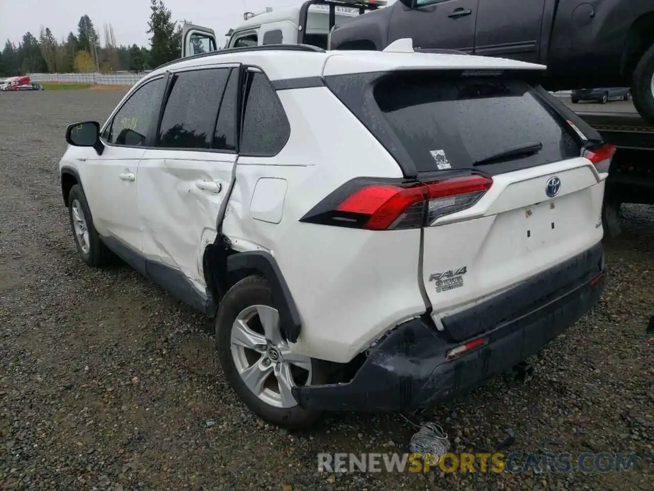 3 Фотография поврежденного автомобиля JTMLWRFV3KD013999 TOYOTA RAV4 2019