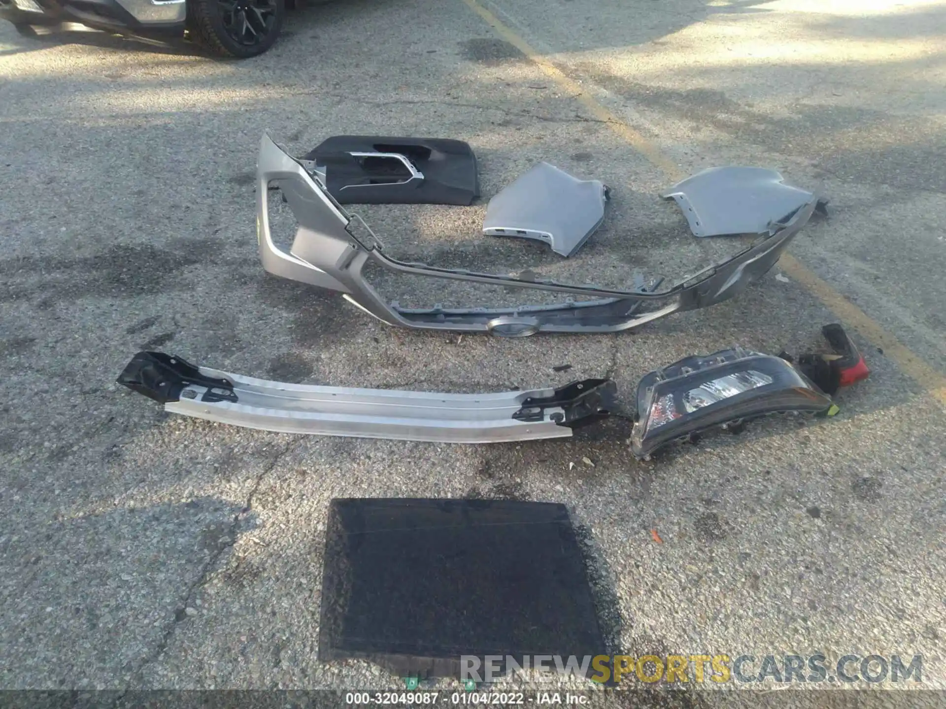 12 Photograph of a damaged car JTMLWRFV3KD033105 TOYOTA RAV4 2019