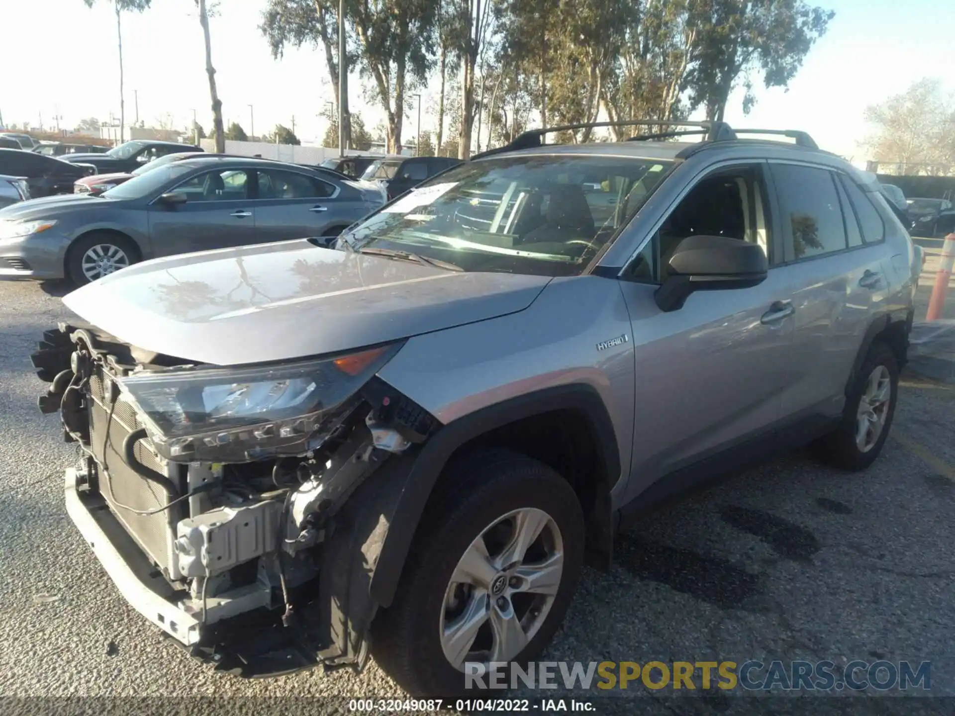 2 Photograph of a damaged car JTMLWRFV3KD033105 TOYOTA RAV4 2019