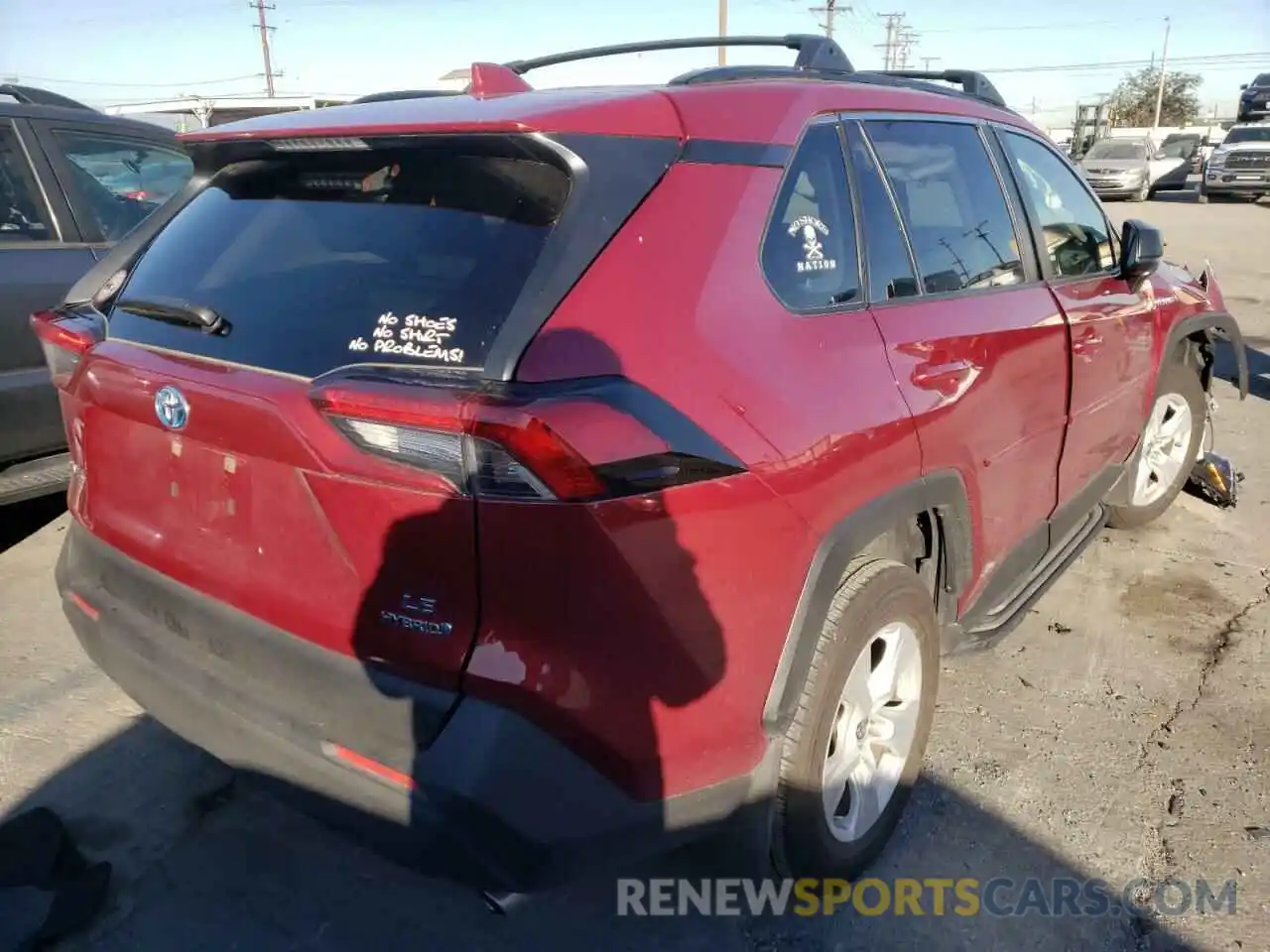 4 Photograph of a damaged car JTMLWRFV6KD027024 TOYOTA RAV4 2019