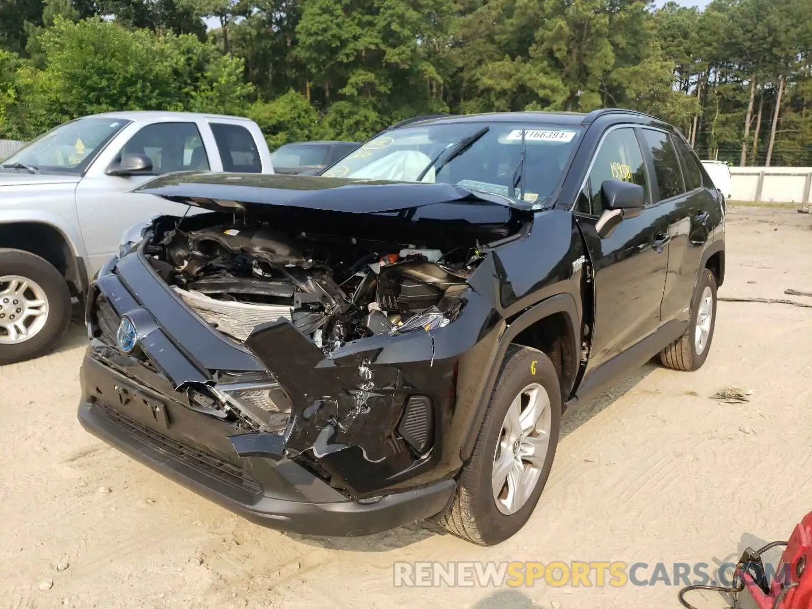 2 Photograph of a damaged car JTMLWRFV6KD514465 TOYOTA RAV4 2019