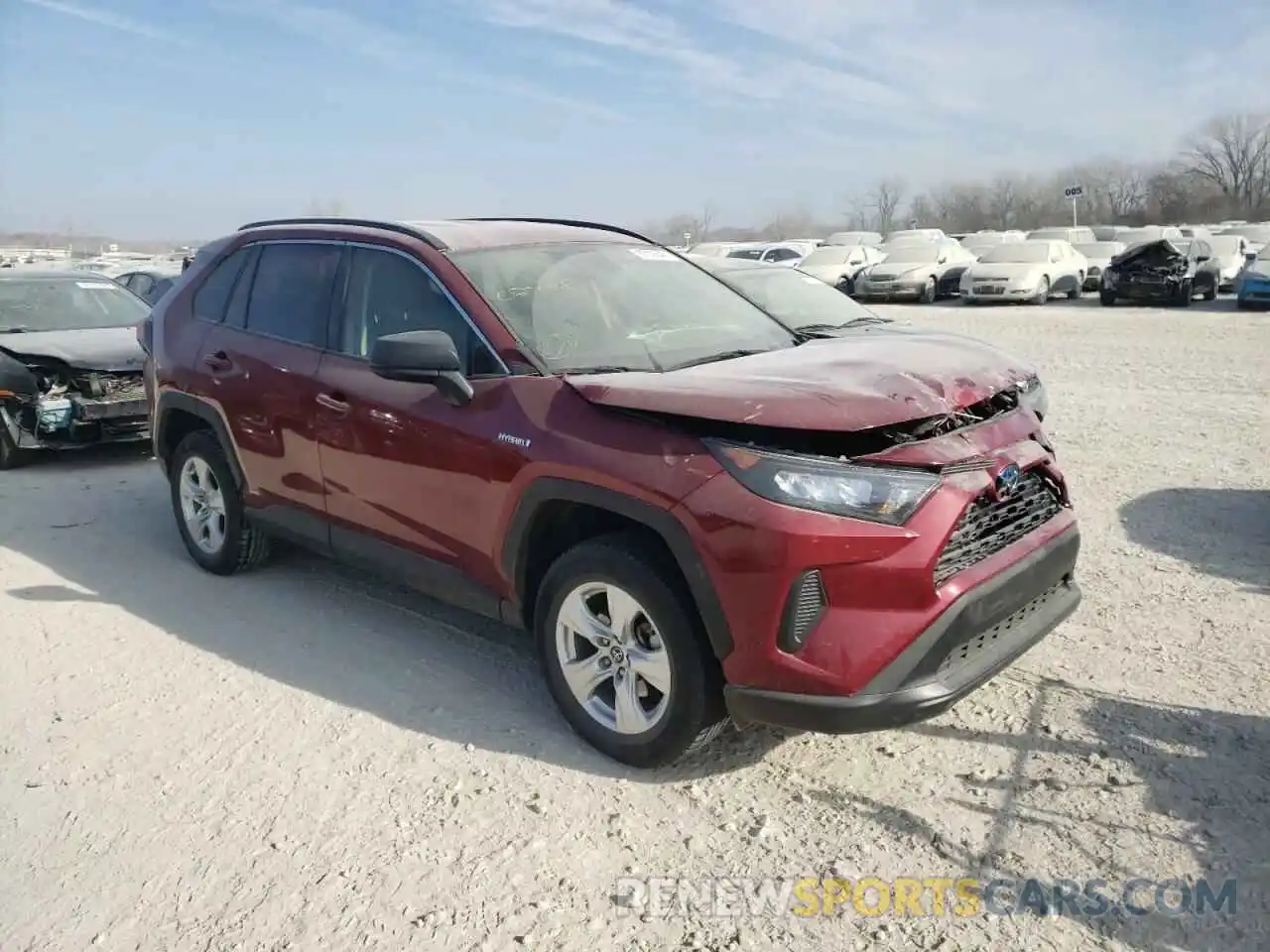 1 Photograph of a damaged car JTMLWRFV8KD027705 TOYOTA RAV4 2019