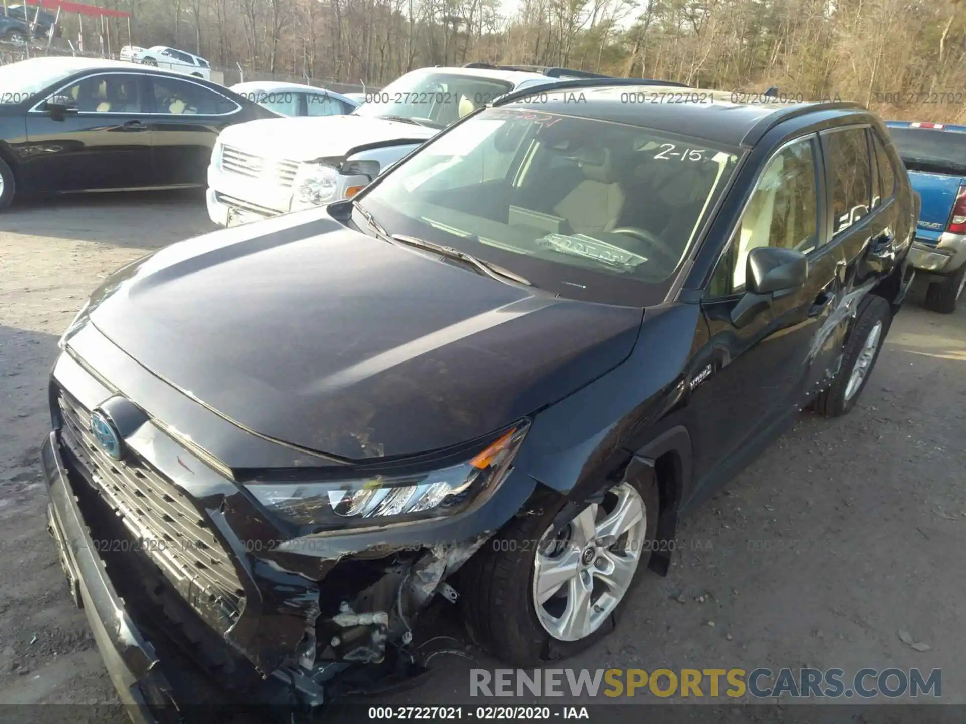 2 Photograph of a damaged car JTMLWRFV9KD025848 TOYOTA RAV4 2019