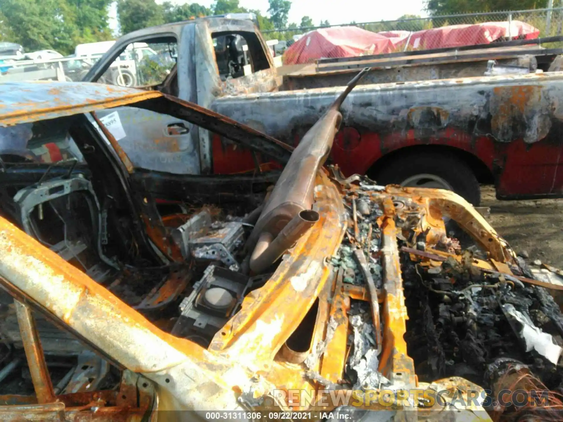 6 Photograph of a damaged car JTMLWRFVXKD021520 TOYOTA RAV4 2019