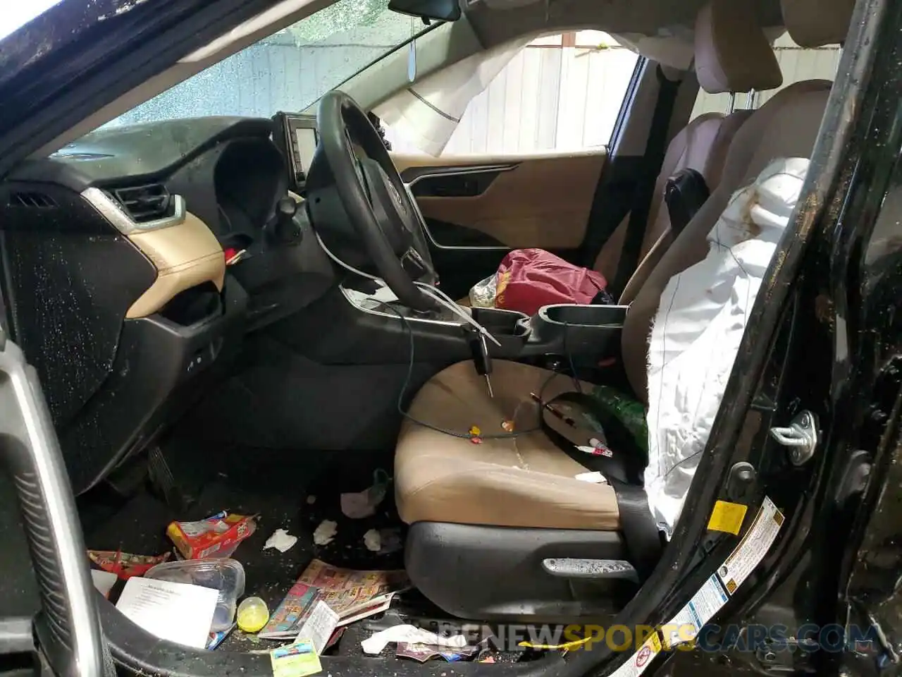 7 Photograph of a damaged car JTMMWRFV0KD003824 TOYOTA RAV4 2019