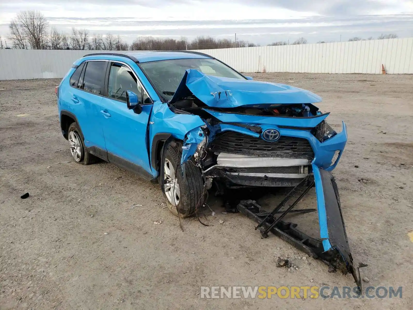 1 Photograph of a damaged car JTMMWRFV0KD026259 TOYOTA RAV4 2019