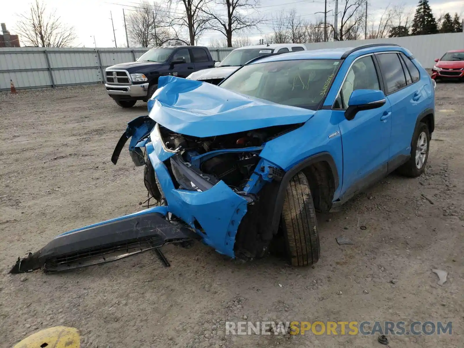 2 Фотография поврежденного автомобиля JTMMWRFV0KD026259 TOYOTA RAV4 2019