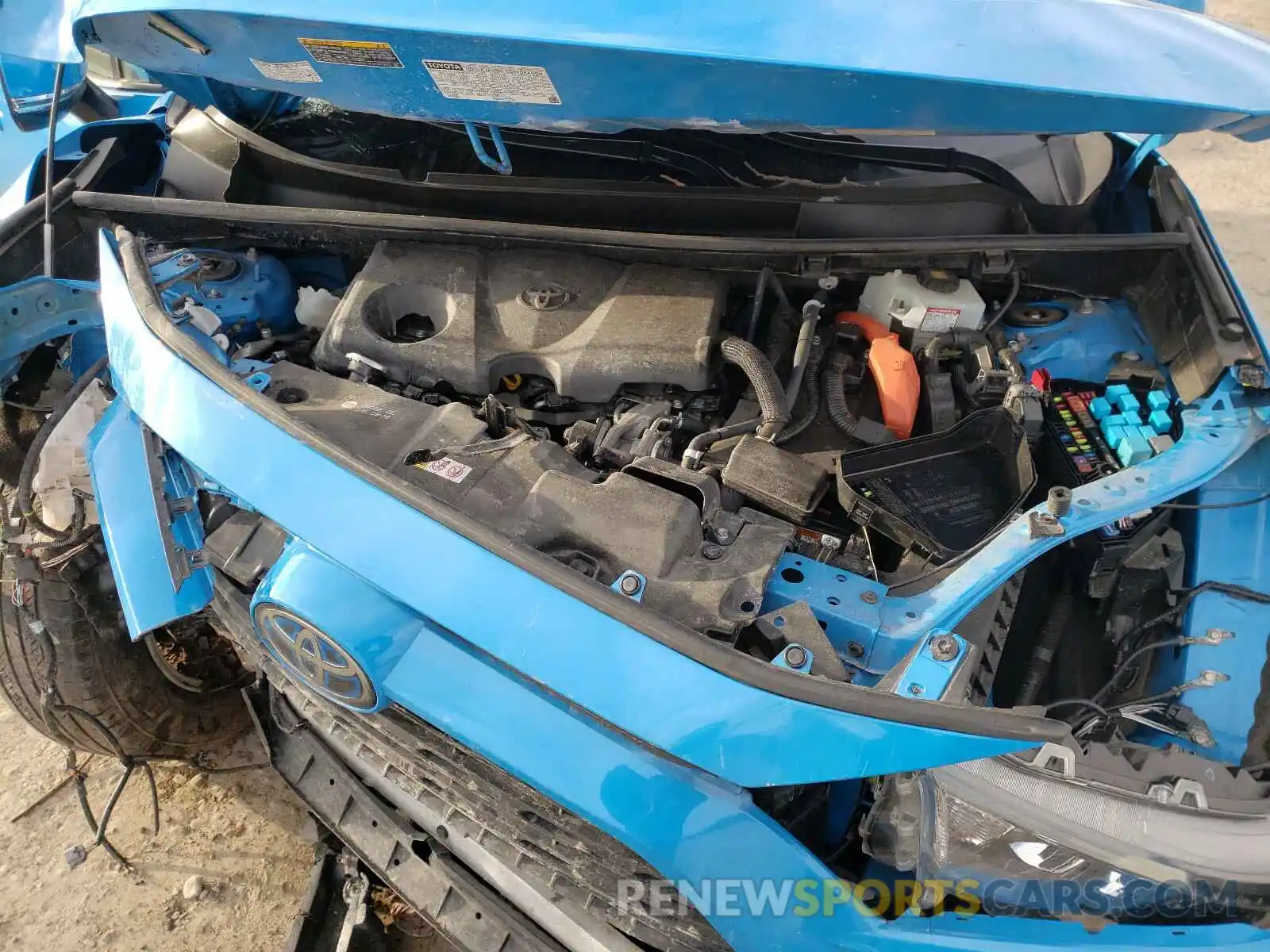 7 Photograph of a damaged car JTMMWRFV0KD026259 TOYOTA RAV4 2019