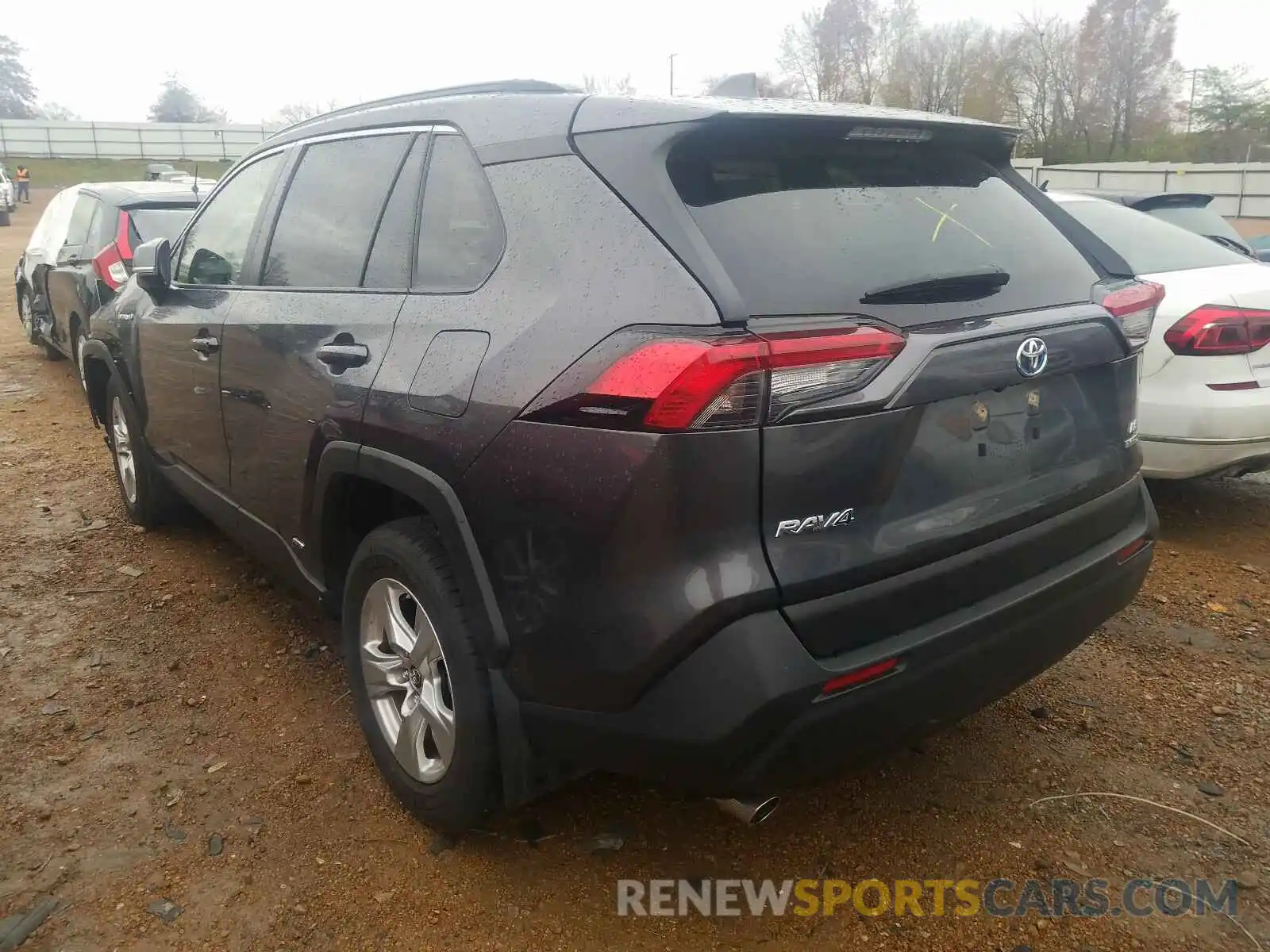 3 Фотография поврежденного автомобиля JTMMWRFV0KJ006627 TOYOTA RAV4 2019