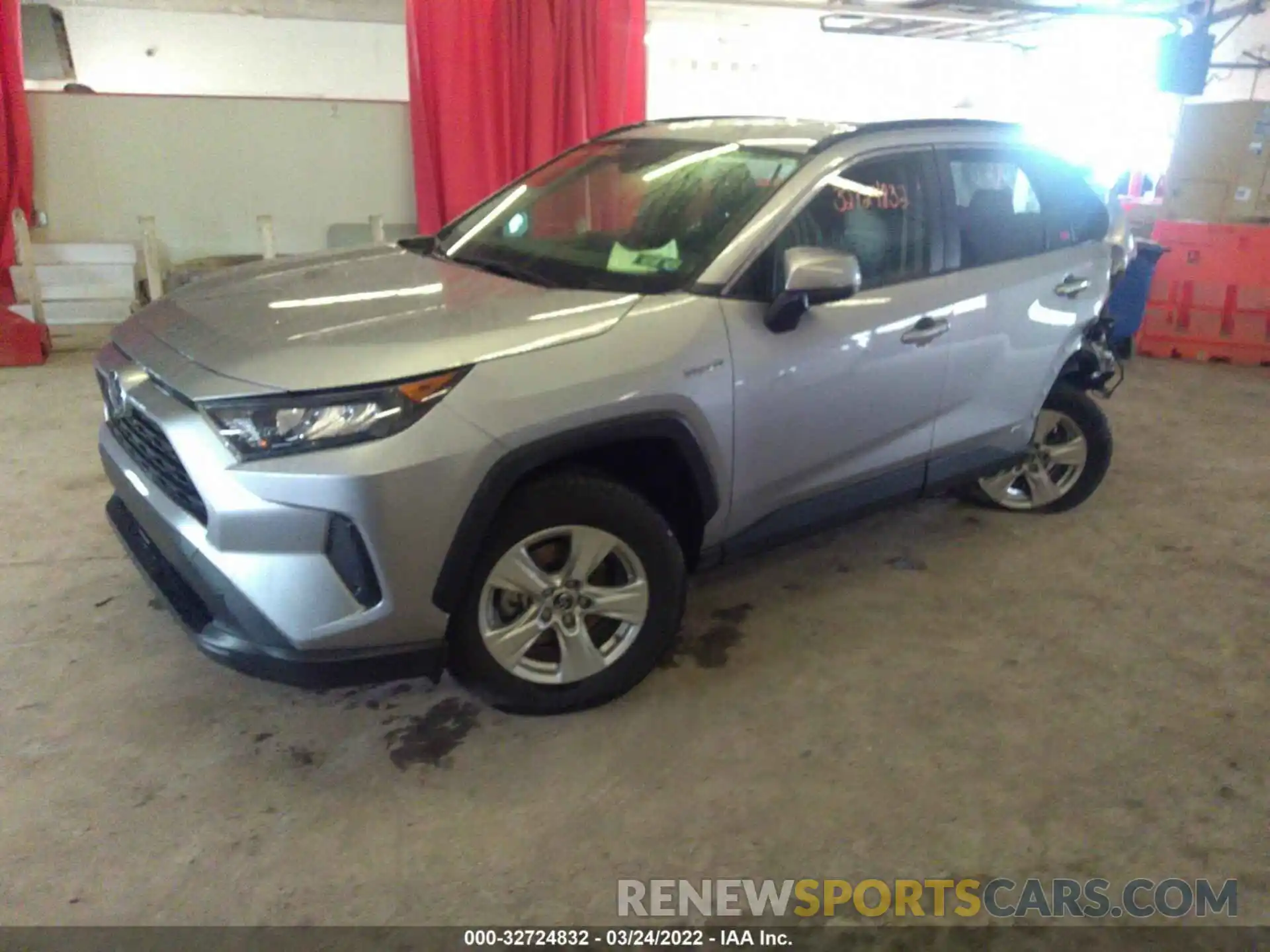 2 Фотография поврежденного автомобиля JTMMWRFV1KD007798 TOYOTA RAV4 2019