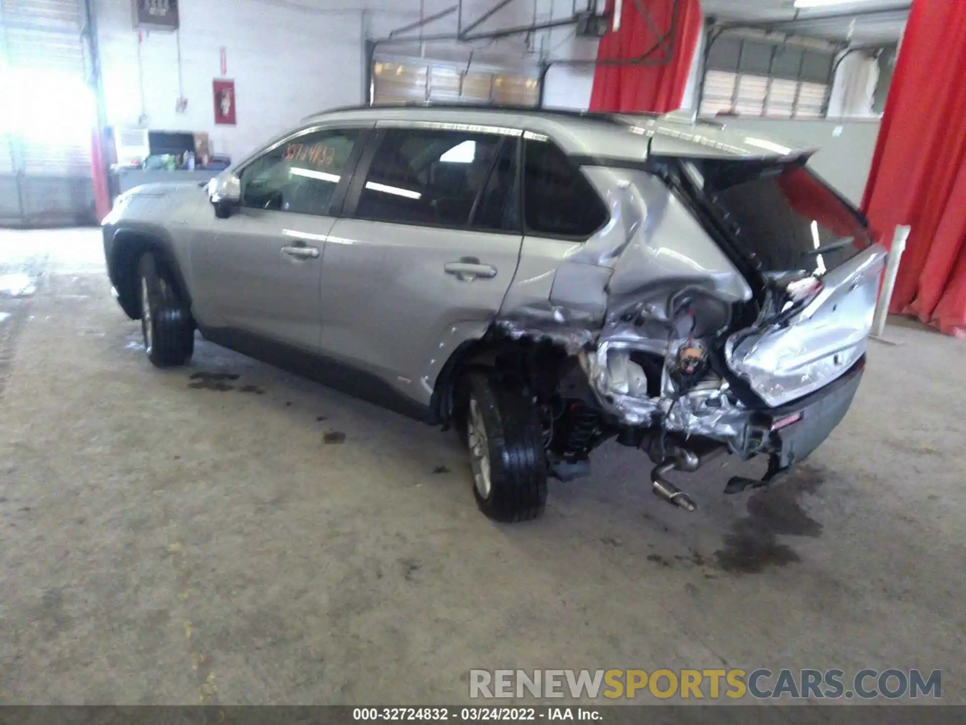 3 Photograph of a damaged car JTMMWRFV1KD007798 TOYOTA RAV4 2019