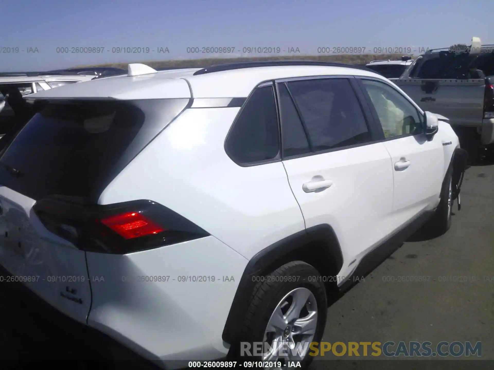 4 Photograph of a damaged car JTMMWRFV1KD017022 TOYOTA RAV4 2019