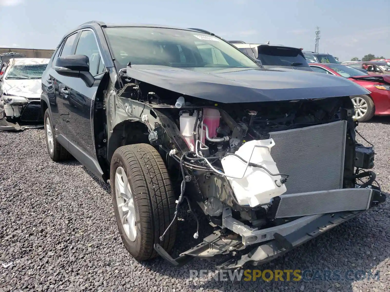 1 Photograph of a damaged car JTMMWRFV1KD017473 TOYOTA RAV4 2019