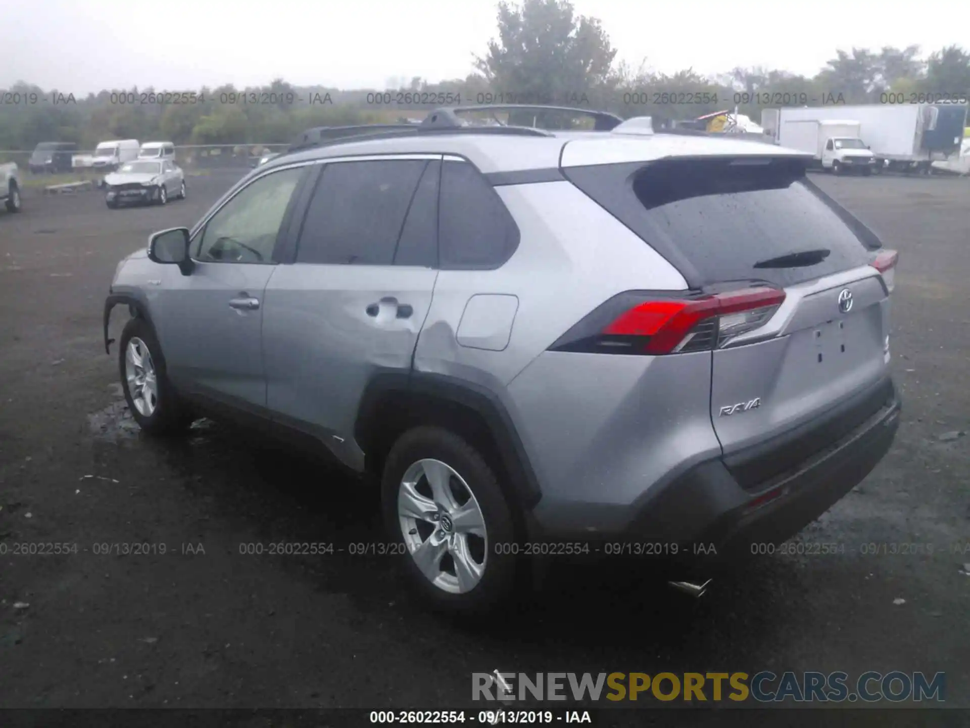 3 Photograph of a damaged car JTMMWRFV1KD019143 TOYOTA RAV4 2019