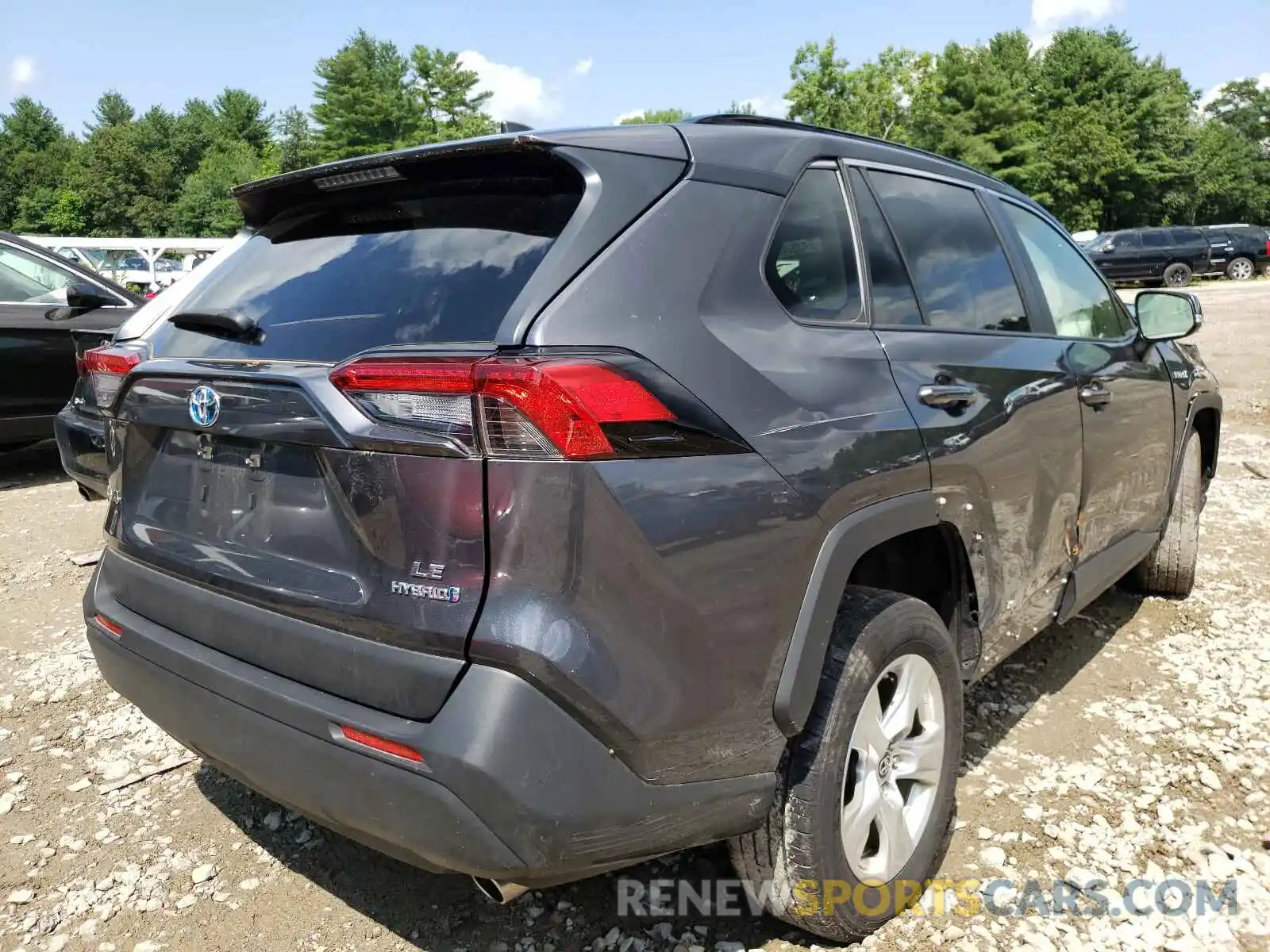 4 Photograph of a damaged car JTMMWRFV1KD034497 TOYOTA RAV4 2019