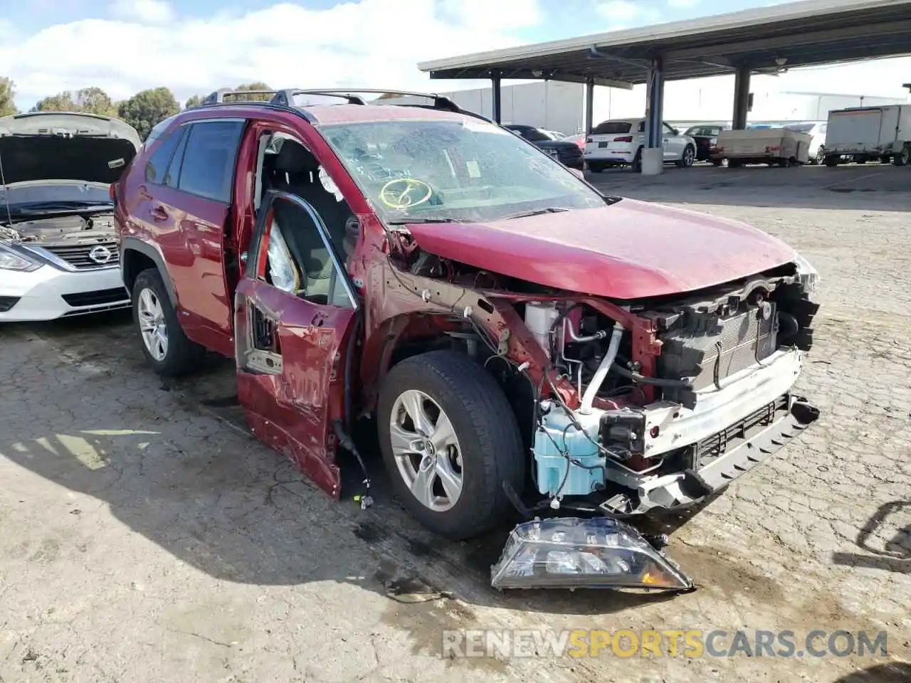 1 Photograph of a damaged car JTMMWRFV1KD500509 TOYOTA RAV4 2019