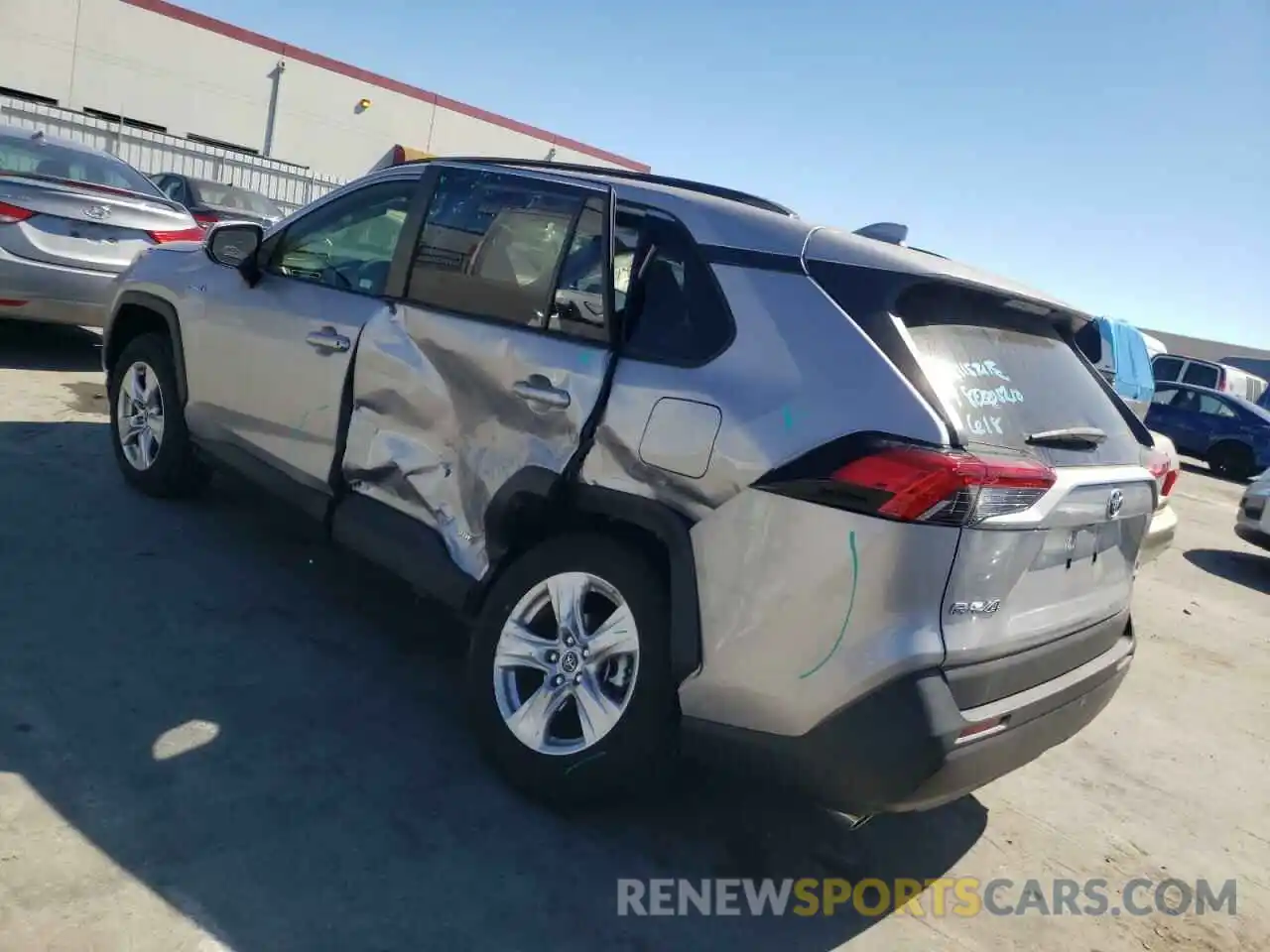 3 Photograph of a damaged car JTMMWRFV1KD514636 TOYOTA RAV4 2019