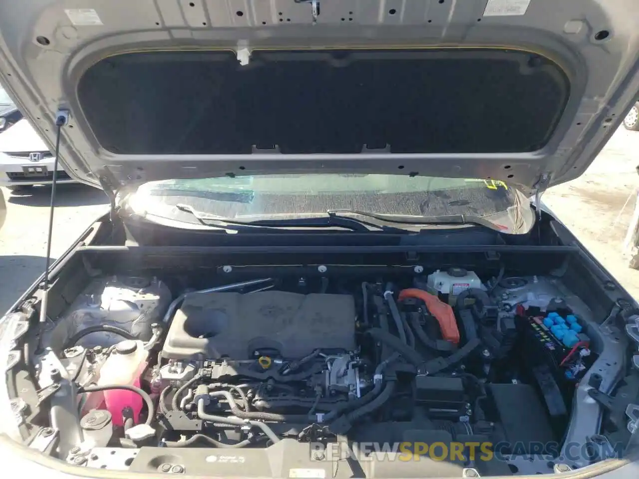 7 Фотография поврежденного автомобиля JTMMWRFV1KD514636 TOYOTA RAV4 2019