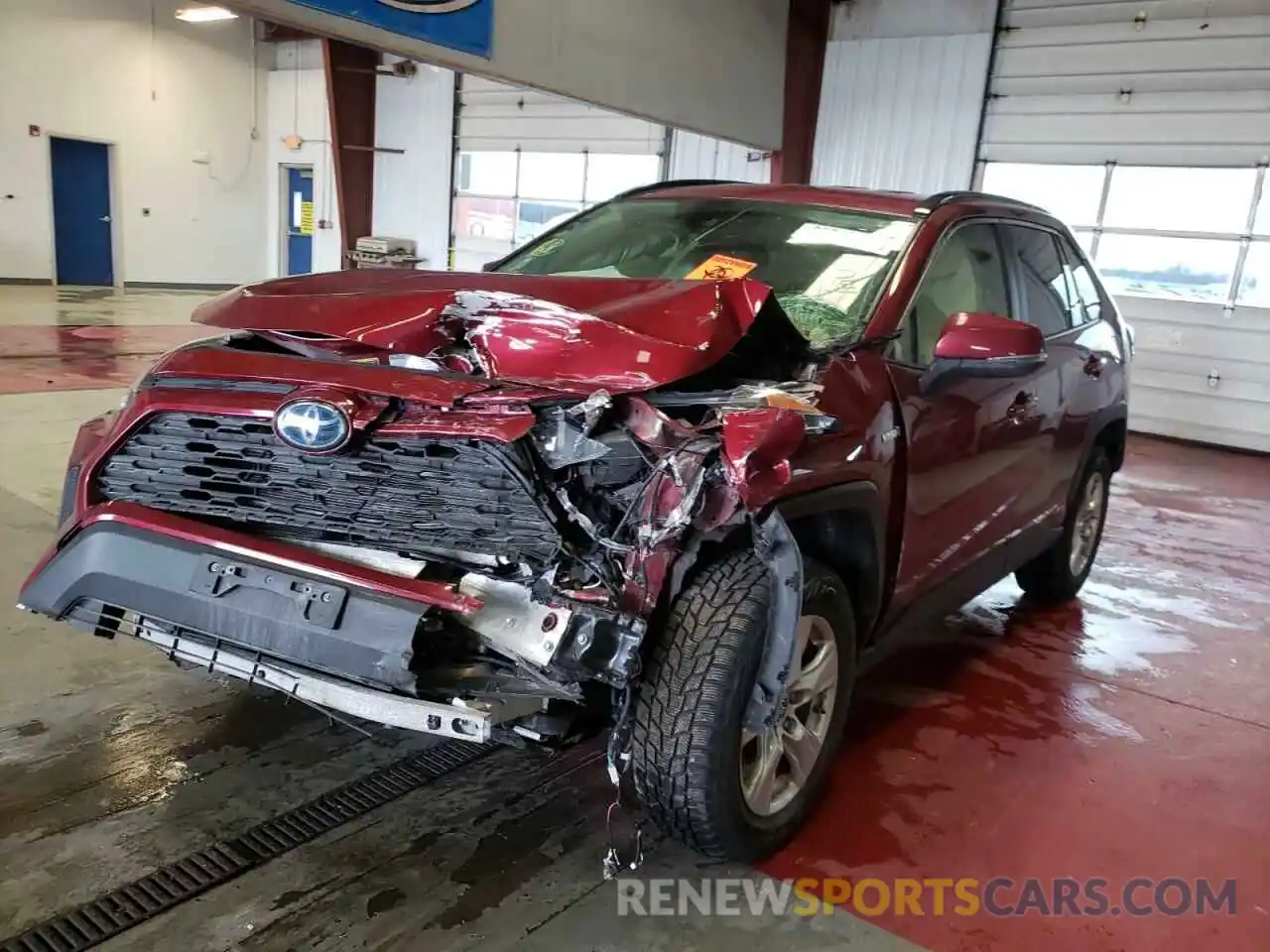 2 Photograph of a damaged car JTMMWRFV1KD519822 TOYOTA RAV4 2019