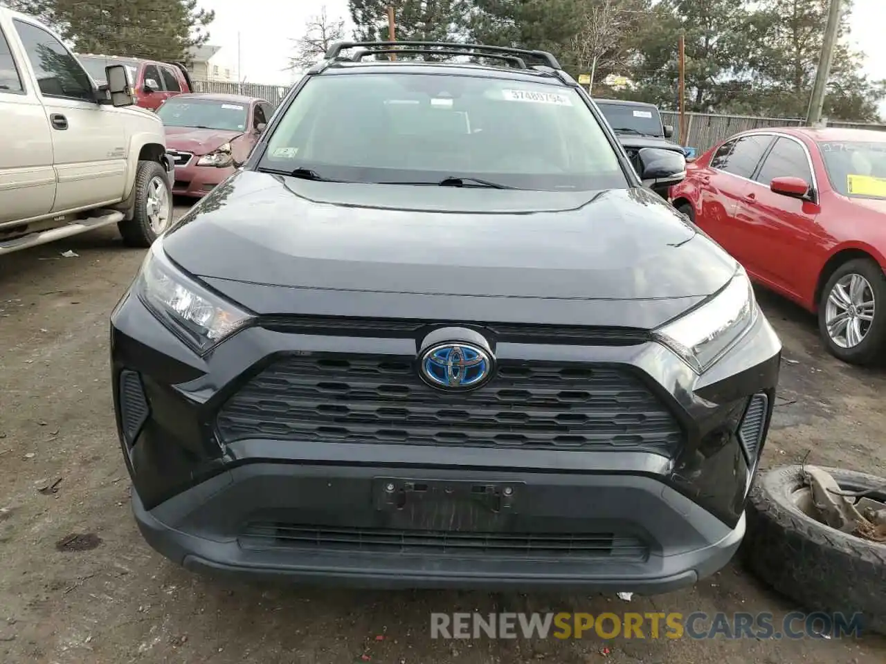 5 Photograph of a damaged car JTMMWRFV2KD002075 TOYOTA RAV4 2019