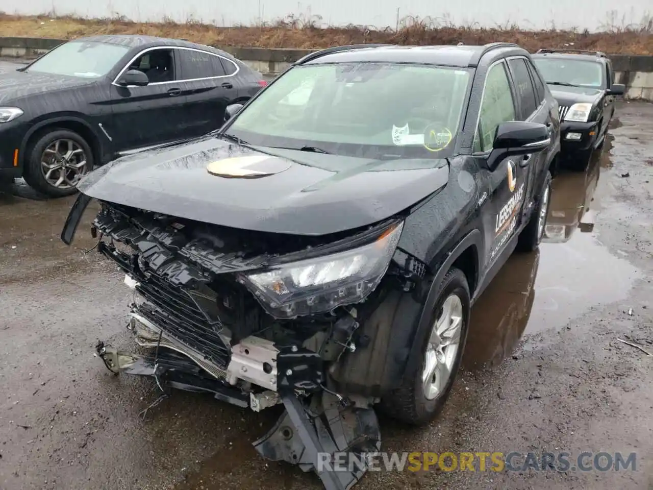 2 Photograph of a damaged car JTMMWRFV2KD008099 TOYOTA RAV4 2019