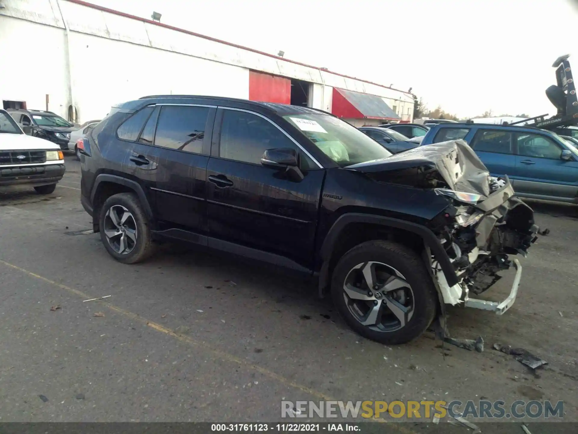 1 Photograph of a damaged car JTMMWRFV2KD013027 TOYOTA RAV4 2019