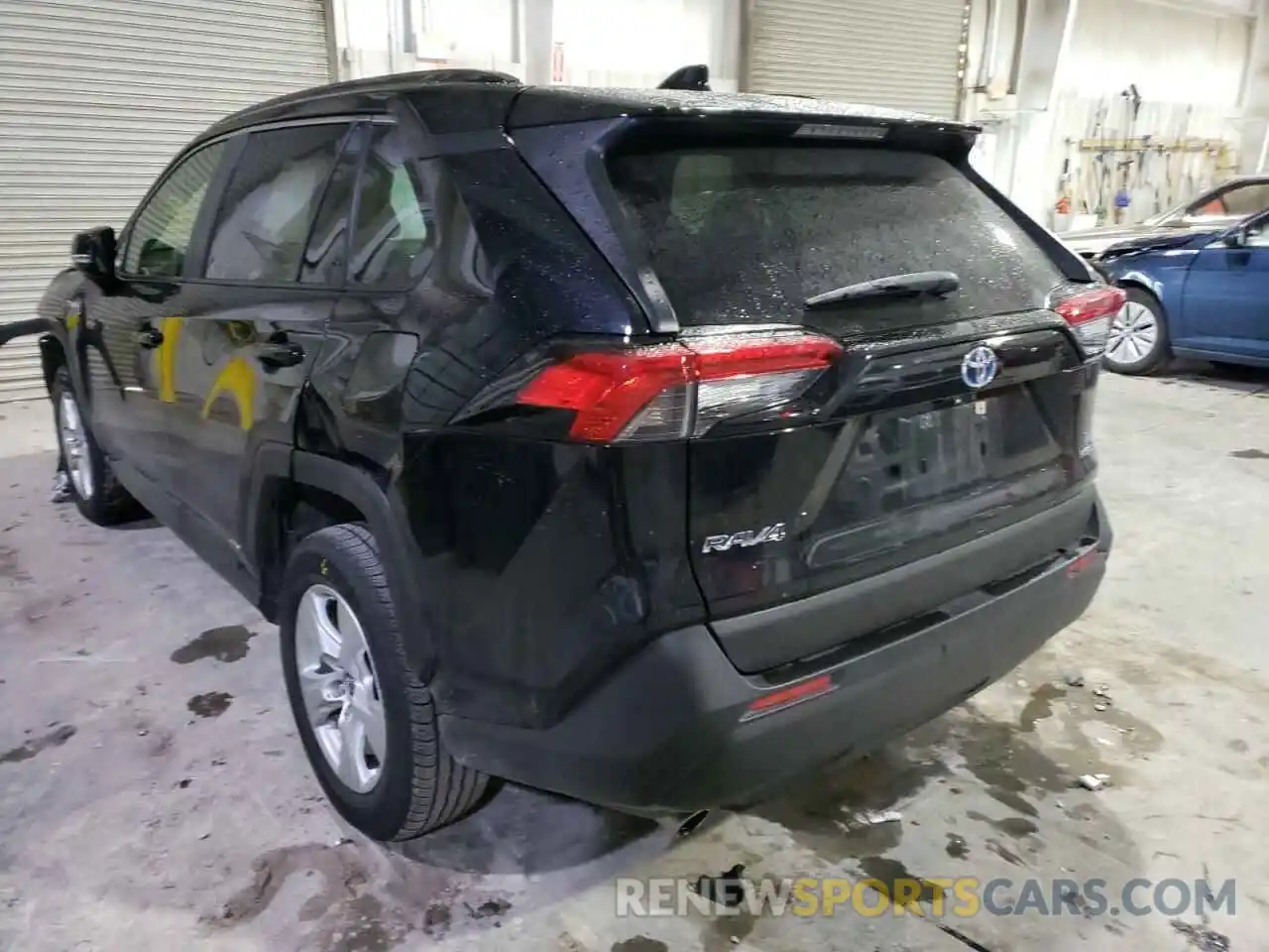 3 Photograph of a damaged car JTMMWRFV2KD021709 TOYOTA RAV4 2019