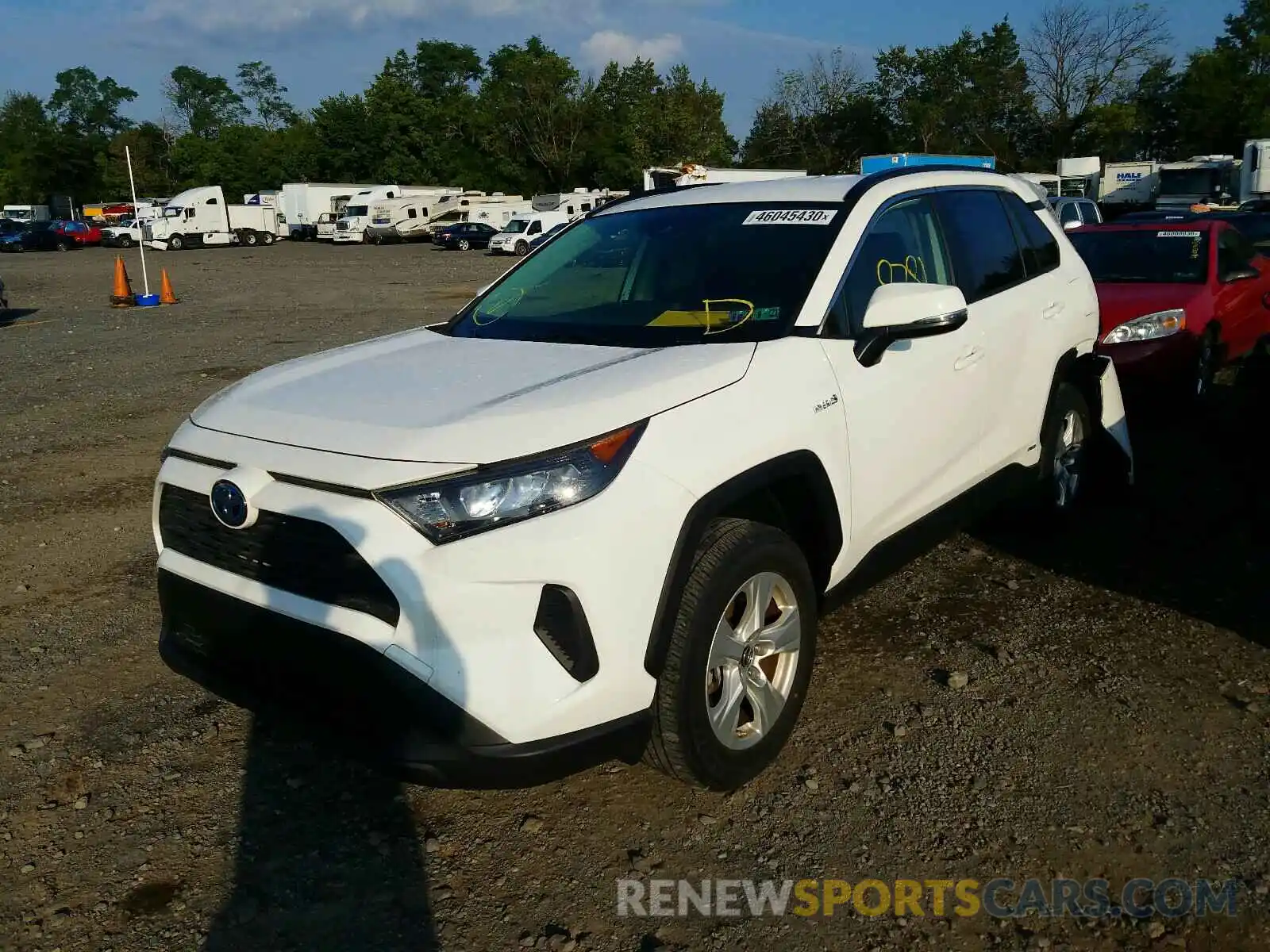 2 Фотография поврежденного автомобиля JTMMWRFV3KD015790 TOYOTA RAV4 2019