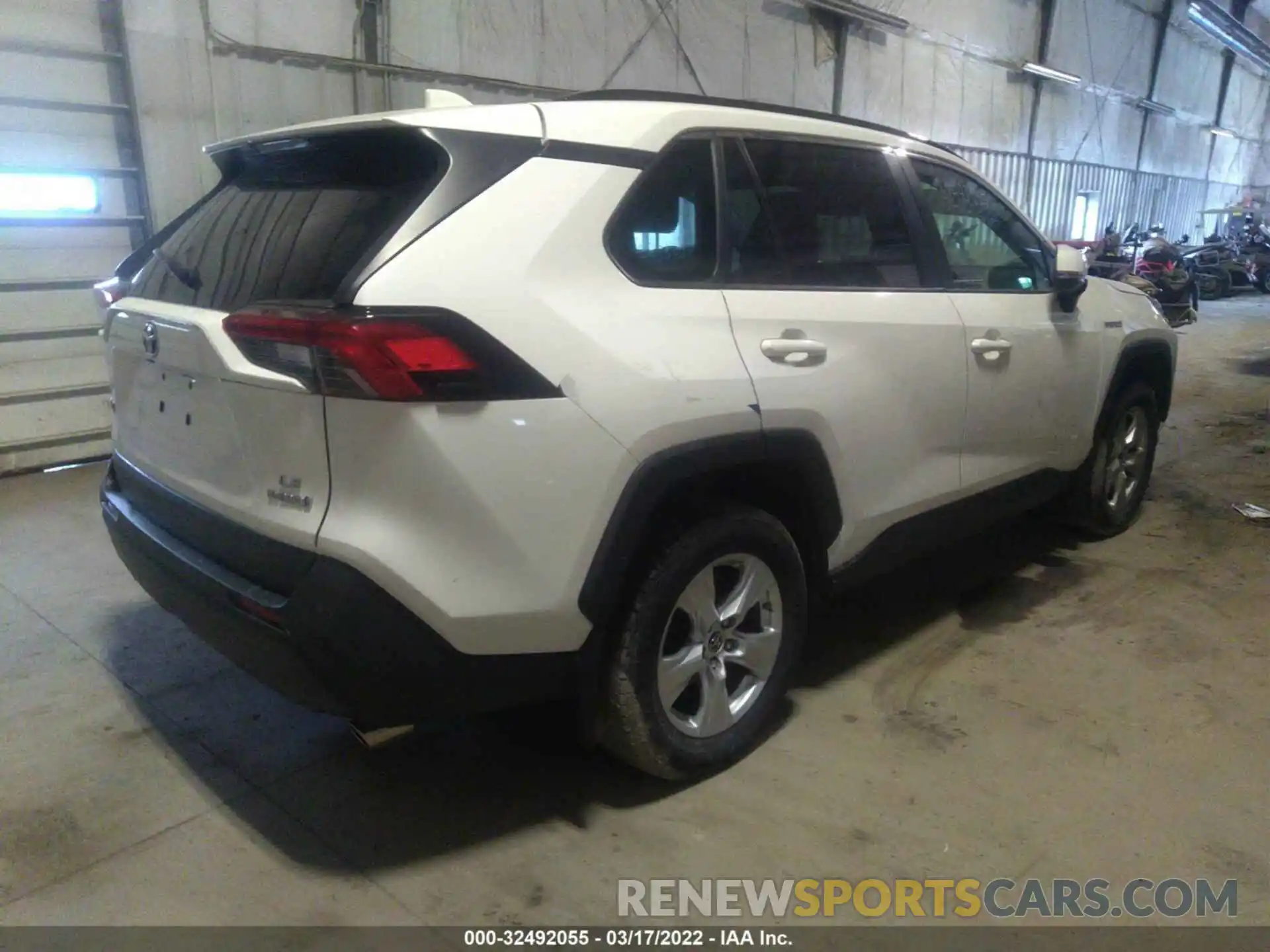 4 Photograph of a damaged car JTMMWRFV3KD022349 TOYOTA RAV4 2019