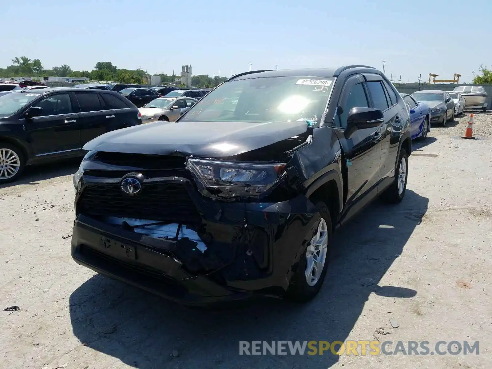 2 Photograph of a damaged car JTMMWRFV3KD027342 TOYOTA RAV4 2019