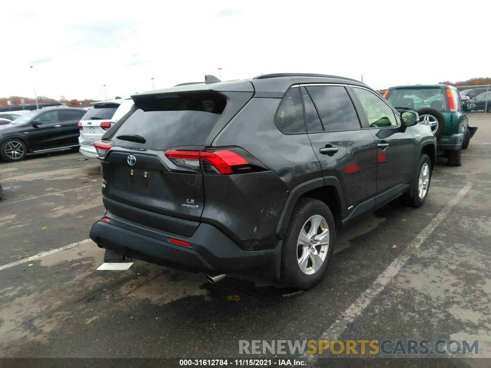 4 Photograph of a damaged car JTMMWRFV3KJ006136 TOYOTA RAV4 2019