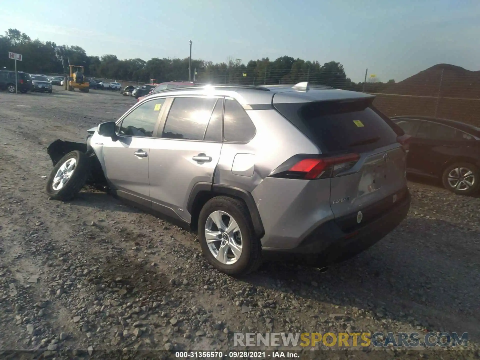 3 Фотография поврежденного автомобиля JTMMWRFV4KD015443 TOYOTA RAV4 2019