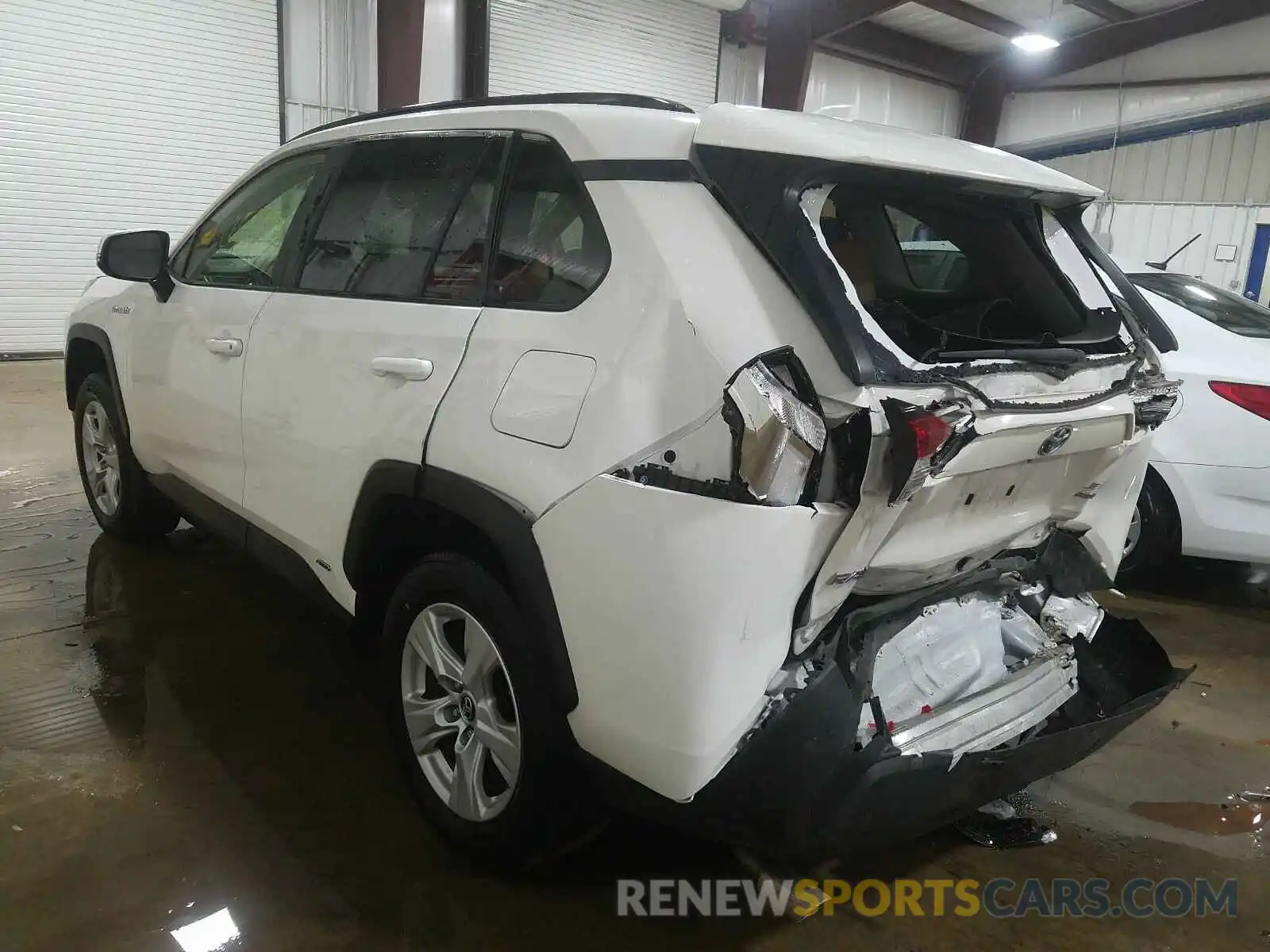 3 Фотография поврежденного автомобиля JTMMWRFV5KD008159 TOYOTA RAV4 2019