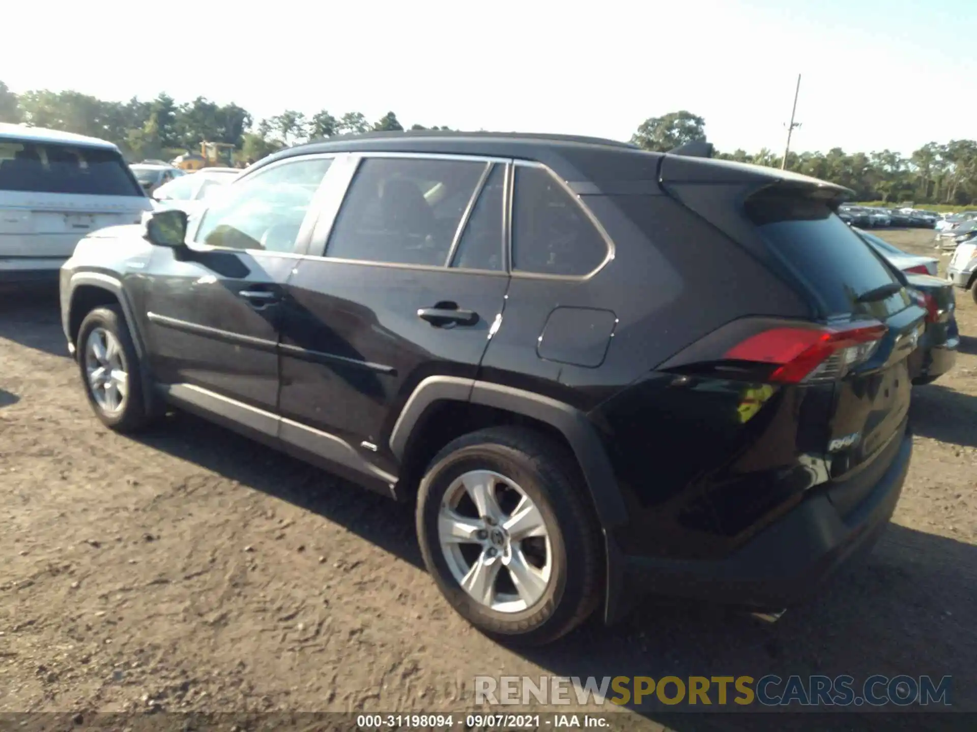 3 Фотография поврежденного автомобиля JTMMWRFV5KD014544 TOYOTA RAV4 2019