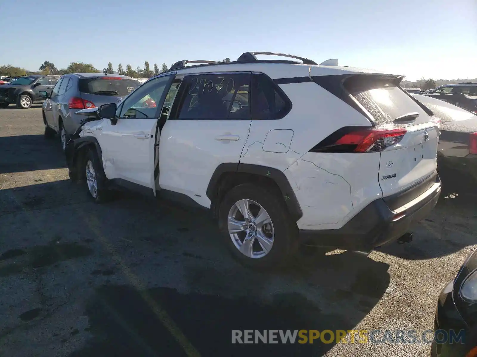 3 Фотография поврежденного автомобиля JTMMWRFV5KD024393 TOYOTA RAV4 2019