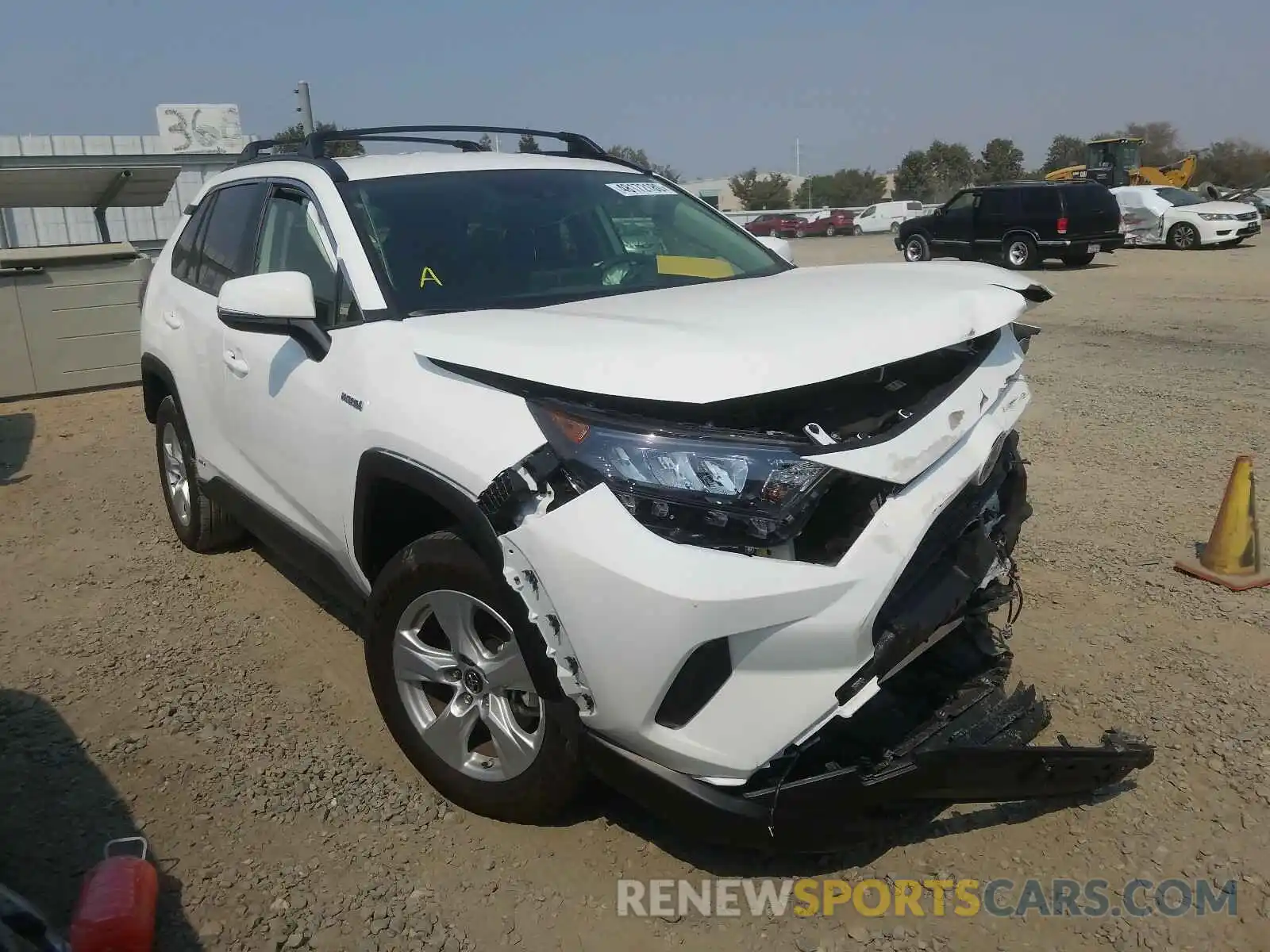 1 Photograph of a damaged car JTMMWRFV5KD030890 TOYOTA RAV4 2019