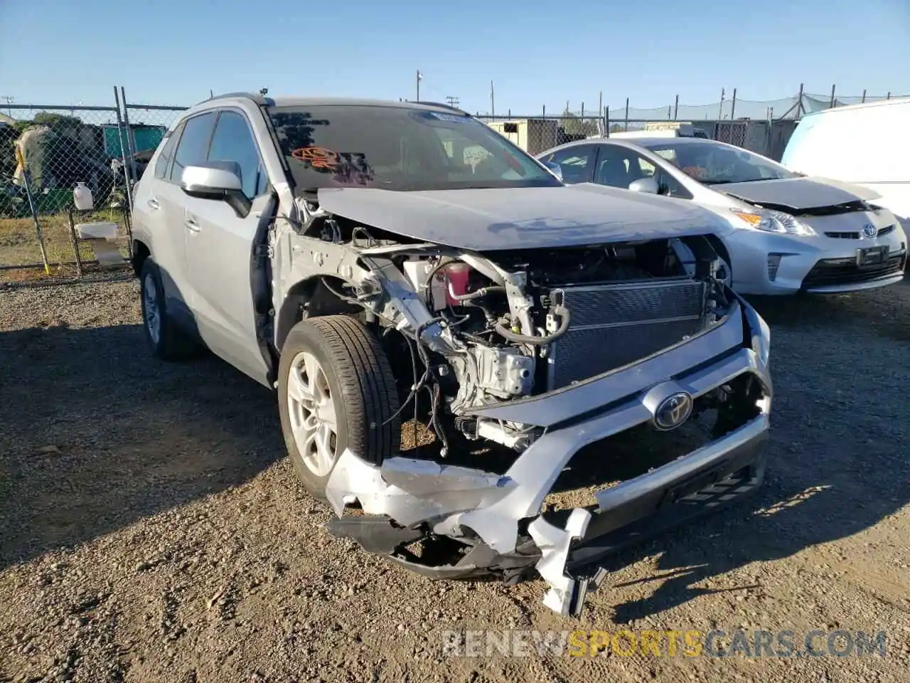 1 Photograph of a damaged car JTMMWRFV5KD031103 TOYOTA RAV4 2019