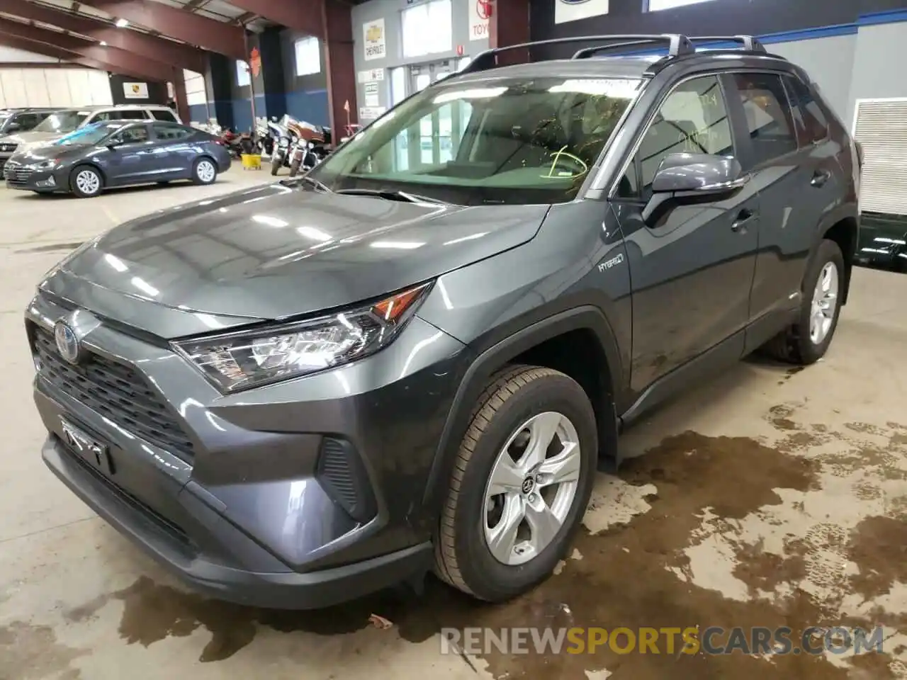 2 Photograph of a damaged car JTMMWRFV5KD034311 TOYOTA RAV4 2019