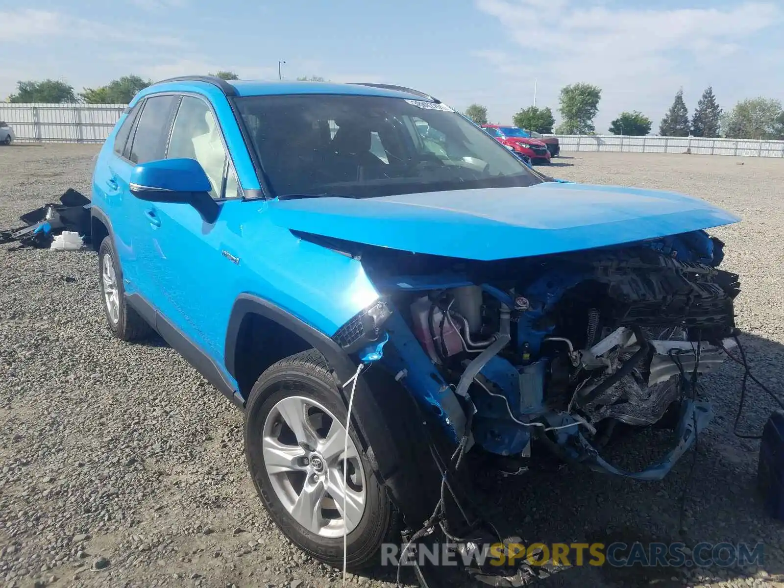 1 Photograph of a damaged car JTMMWRFV5KJ006333 TOYOTA RAV4 2019