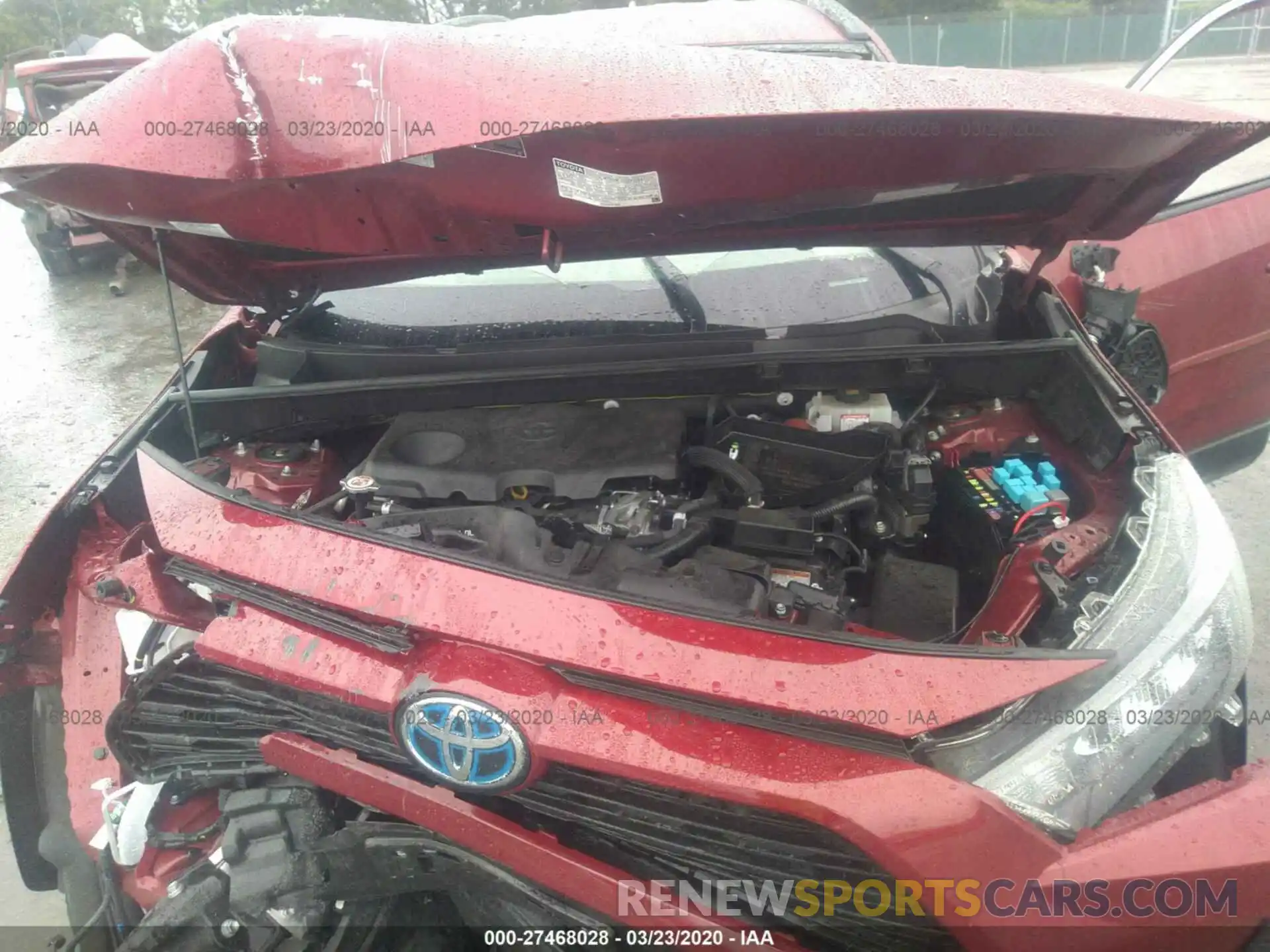 10 Photograph of a damaged car JTMMWRFV6KD009966 TOYOTA RAV4 2019