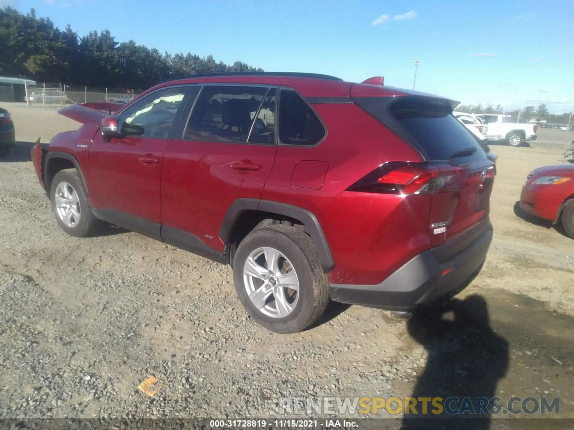 3 Фотография поврежденного автомобиля JTMMWRFV6KD515524 TOYOTA RAV4 2019